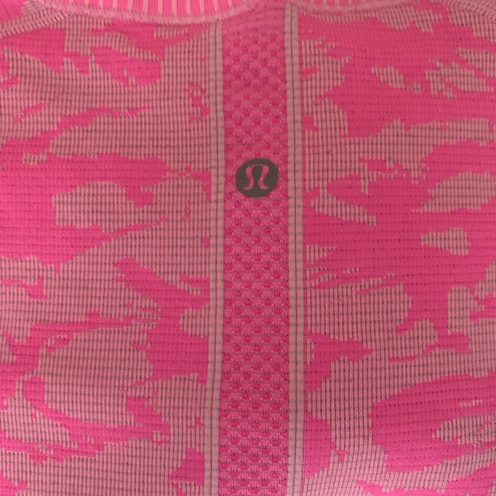 Lululemon Swiftly Tech Long Sleeve Hot Pink Camo Size 12